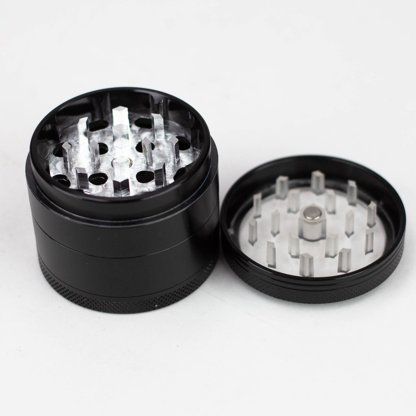 NG 4-Piece Aluminum Grinder-Window_7